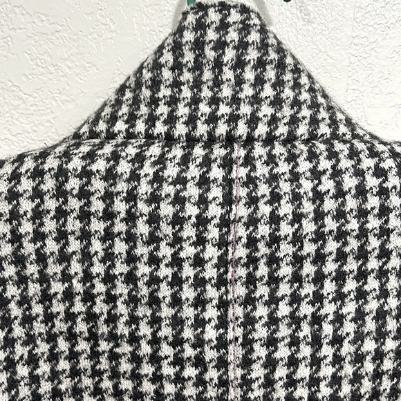 Weekend by Max Mara will houndstooth button down jacket, size 8 - Picture 10 of 14